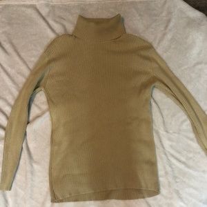 Turtle neck stretch sweater